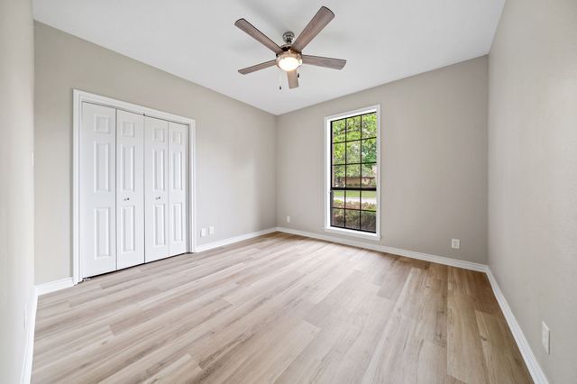 306 Westpark Drive N, Mckinney, TX 75071