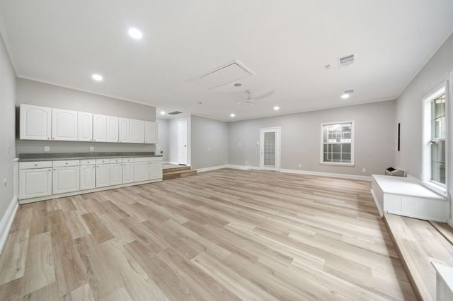 306 Westpark Drive N, Mckinney, TX 75071