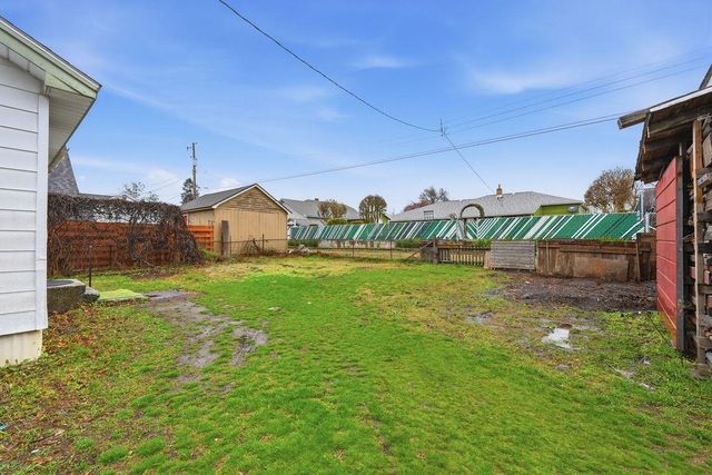 313 E Gordon Ave, Spokane, WA 99212