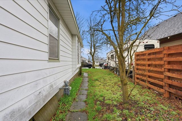 313 E Gordon Ave, Spokane, WA 99212