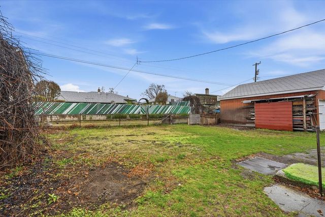 313 E Gordon Ave, Spokane, WA 99212