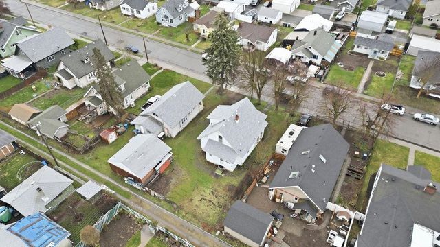 313 E Gordon Ave, Spokane, WA 99212