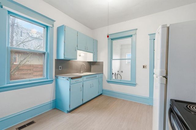 313 E Gordon Ave, Spokane, WA 99212