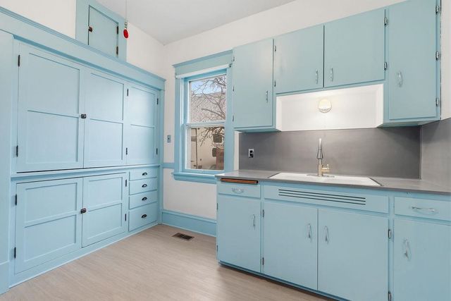 313 E Gordon Ave, Spokane, WA 99212