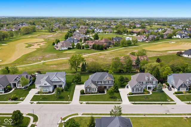 16337 Stonewolf Boulevard, Noblesville, IN 46060
