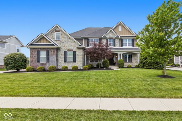16337 Stonewolf Boulevard, Noblesville, IN 46060