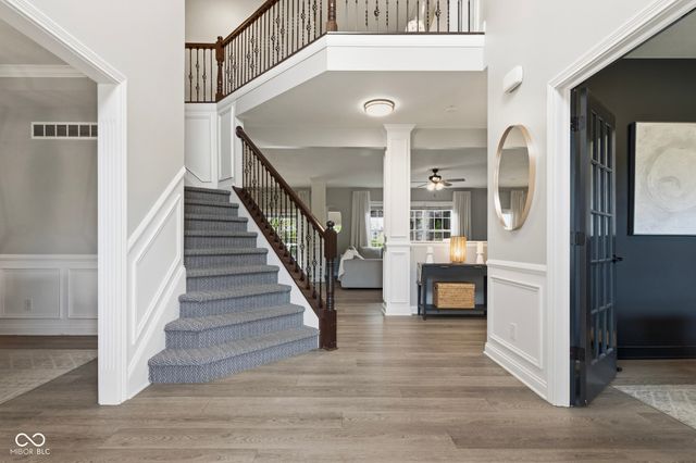 16337 Stonewolf Boulevard, Noblesville, IN 46060