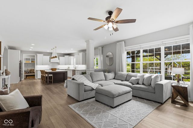 16337 Stonewolf Boulevard, Noblesville, IN 46060