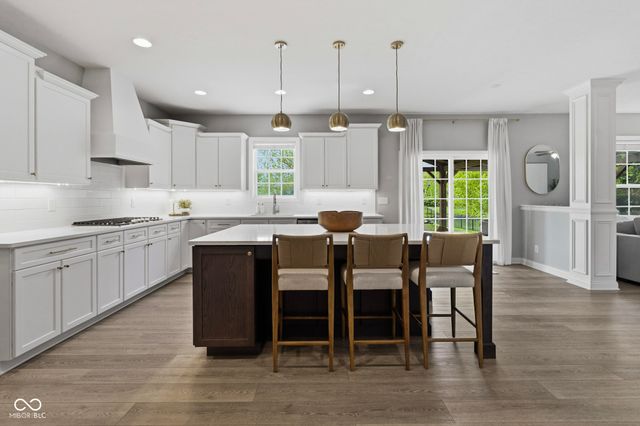 16337 Stonewolf Boulevard, Noblesville, IN 46060