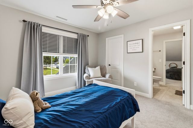 16337 Stonewolf Boulevard, Noblesville, IN 46060
