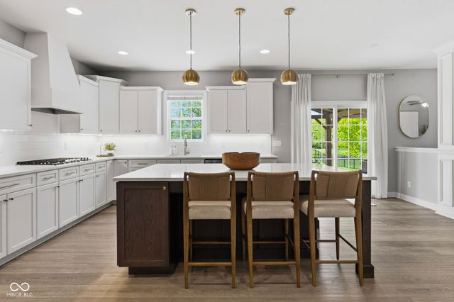 16337 Stonewolf Boulevard, Noblesville, IN 46060