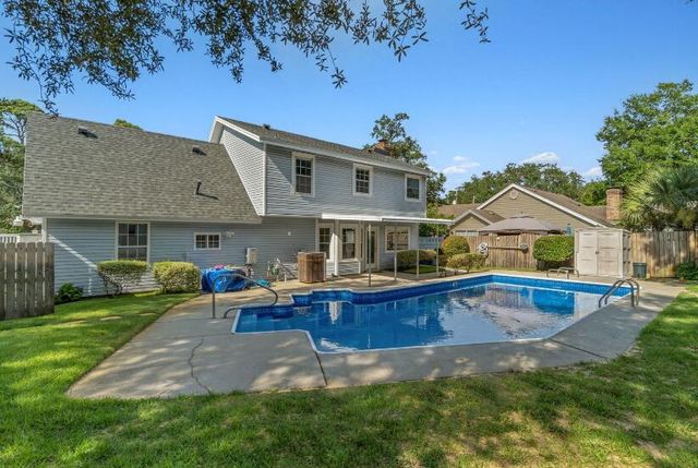 14 Winfield Way Way, Mary Esther, FL 32569