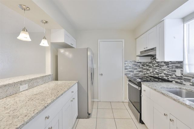 1283 PALM STREET B, Clearwater, FL 33755