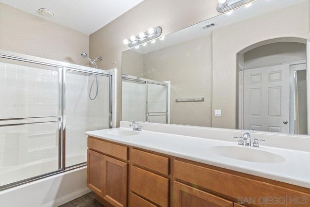 41543 King Palm Avenue 5, Murrieta, CA 92562