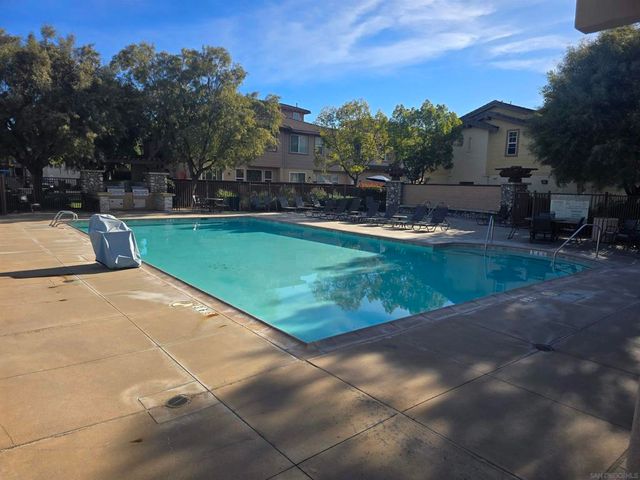 41543 King Palm Avenue 5, Murrieta, CA 92562