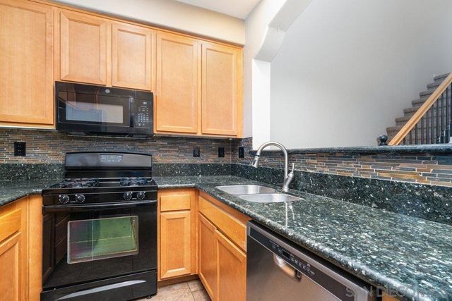 41543 King Palm Avenue 5, Murrieta, CA 92562