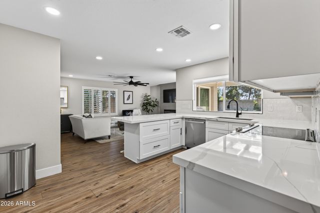 14630 N 48TH Place, Scottsdale, AZ 85254