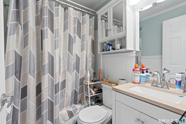 72 Evergreene 72, Wallingford, CT 06492