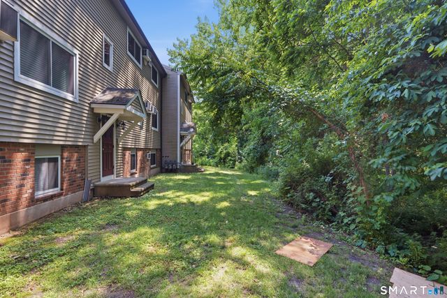 72 Evergreene 72, Wallingford, CT 06492