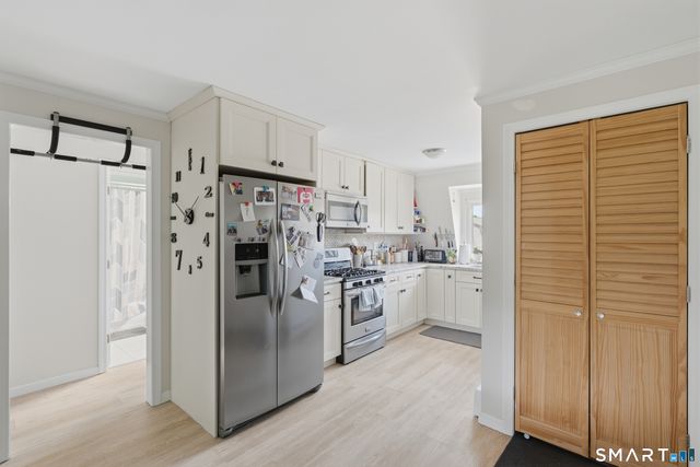 72 Evergreene 72, Wallingford, CT 06492