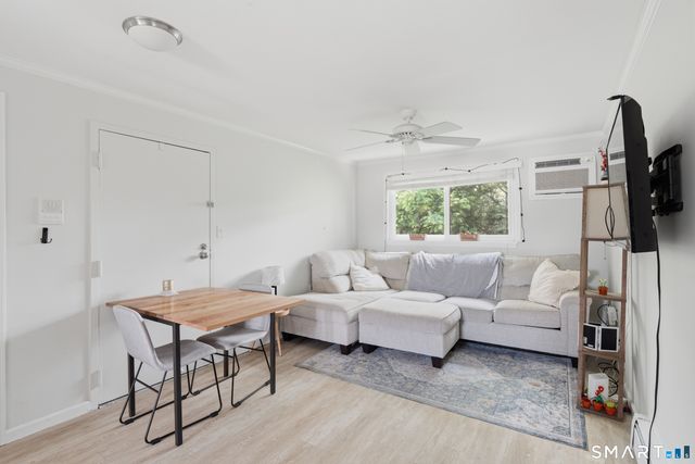 72 Evergreene 72, Wallingford, CT 06492