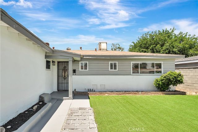 44703 2nd Street E, Lancaster, CA 93535