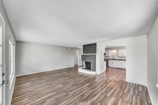 44703 2nd Street E, Lancaster, CA 93535