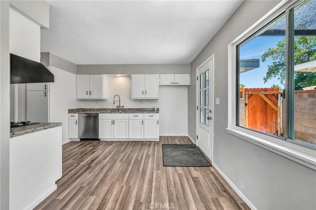 44703 2nd Street E, Lancaster, CA 93535