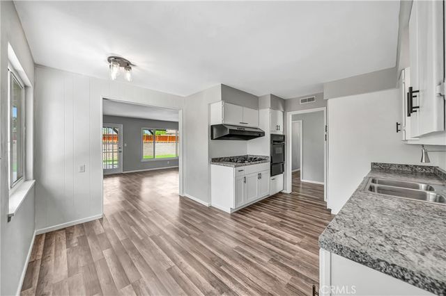 44703 2nd Street E, Lancaster, CA 93535