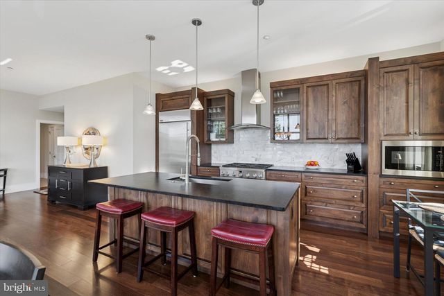 125 IRON WORKS WAY, Wayne, PA 19087