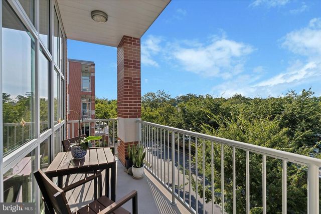 125 IRON WORKS WAY, Wayne, PA 19087