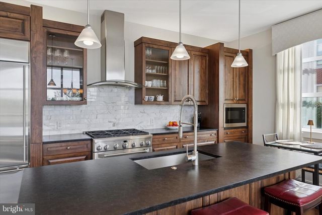 125 IRON WORKS WAY, Wayne, PA 19087