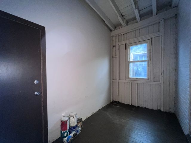 2707 E 78th Street 2W, Chicago, IL 60649