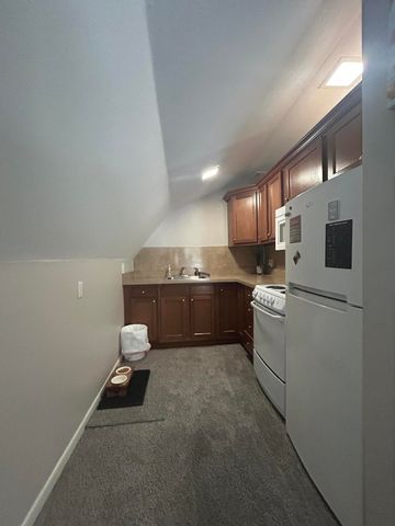 595 Rolling Meadows Drive, Hudson, MI 49247