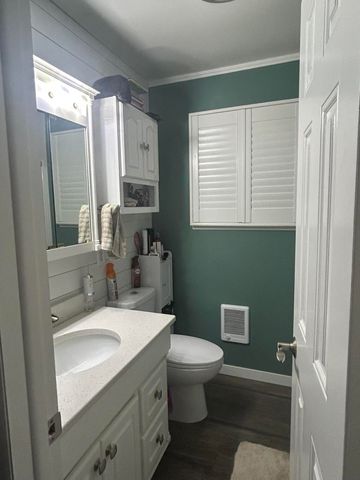 595 Rolling Meadows Drive, Hudson, MI 49247