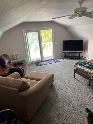 595 Rolling Meadows Drive, Hudson, MI 49247