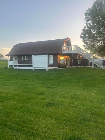 595 Rolling Meadows Drive, Hudson, MI 49247