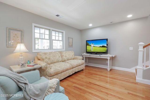 1902 Stratford, Neptune Township, NJ 07753