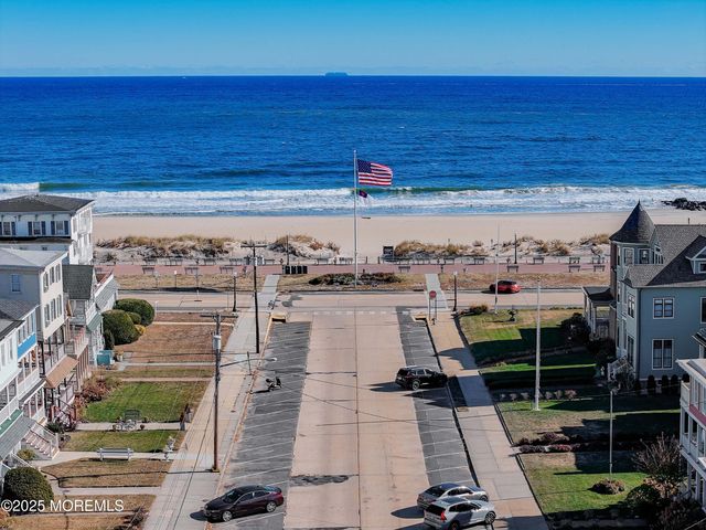 1902 Stratford, Neptune Township, NJ 07753