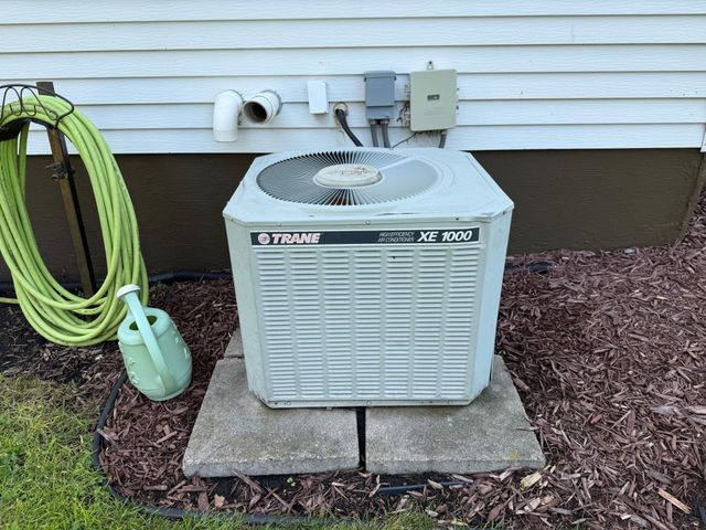 811 E Division Street, Elbow Lake, MN 56531