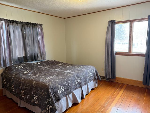 811 E Division Street, Elbow Lake, MN 56531