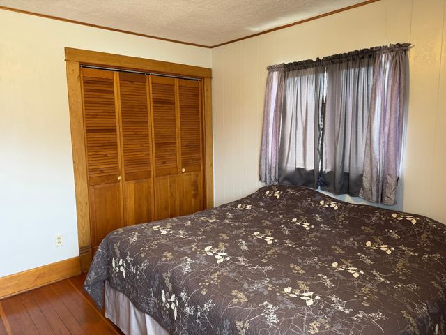 811 E Division Street, Elbow Lake, MN 56531