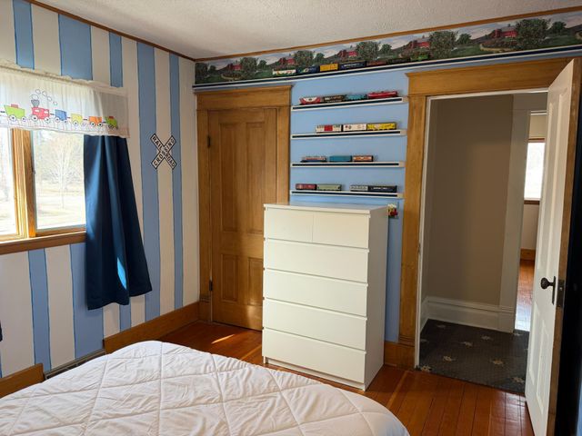 811 E Division Street, Elbow Lake, MN 56531