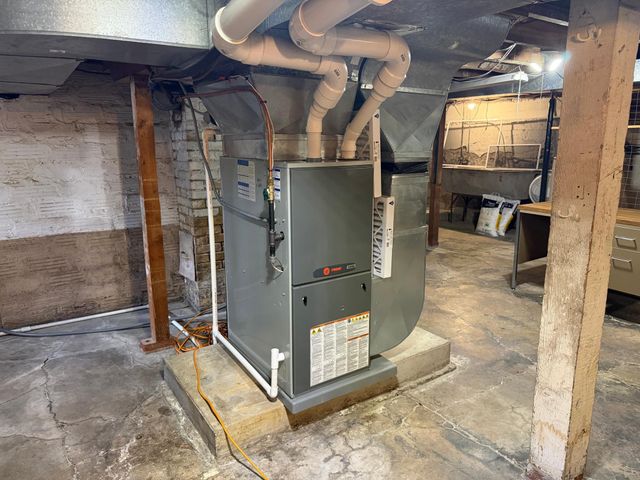 811 E Division Street, Elbow Lake, MN 56531