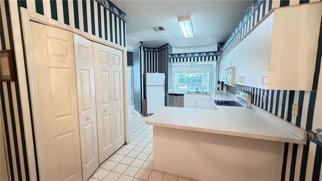 1 ENCLAVE DRIVE, Winter Haven, FL 33884