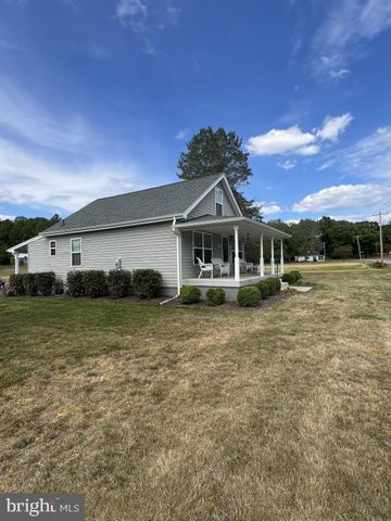 6975 CARRICO MILL RD, Hughesville, MD 20637