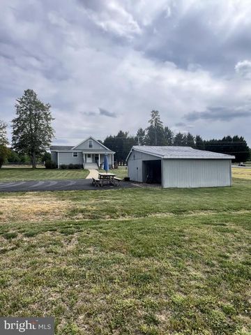 6975 CARRICO MILL RD, Hughesville, MD 20637