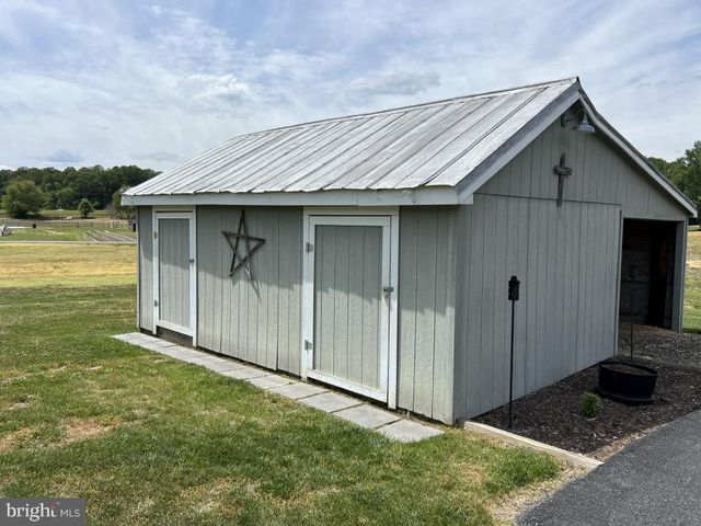 6975 CARRICO MILL RD, Hughesville, MD 20637