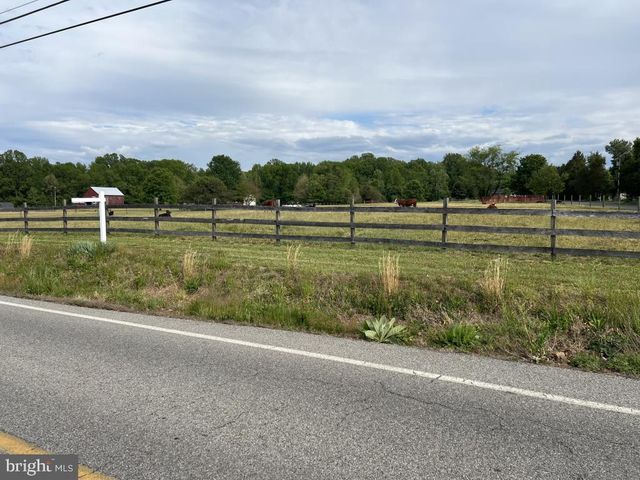 6975 CARRICO MILL RD, Hughesville, MD 20637