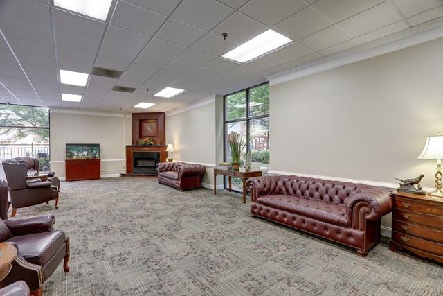 300 Johnson Ferry Road B607, Sandy Springs, GA 30328